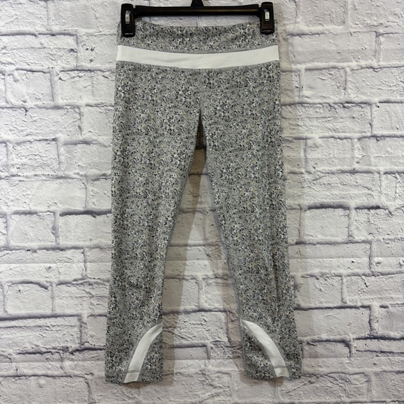 lululemon athletica Pants - Lululemon Size 2 Leggings Run Inspire Crop II Gray Speckle 22"‎ Inseam